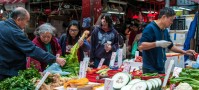 Choosing some vegetables to cook during the class